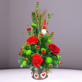 LOCAL Gnome Christmas Arrangement 