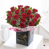£64.99 All Loved Up Love Dramatic Eighteen Rose Hand tied  V40033Rs