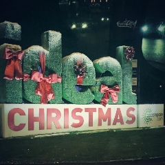 NEIL WHITTAKER AT THE IDEAL HOME CHRISTMAS SHOW AT EVENT CITY TRAFFORD CENTRE 2014