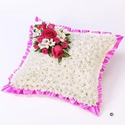 Classic White Massed Cushion