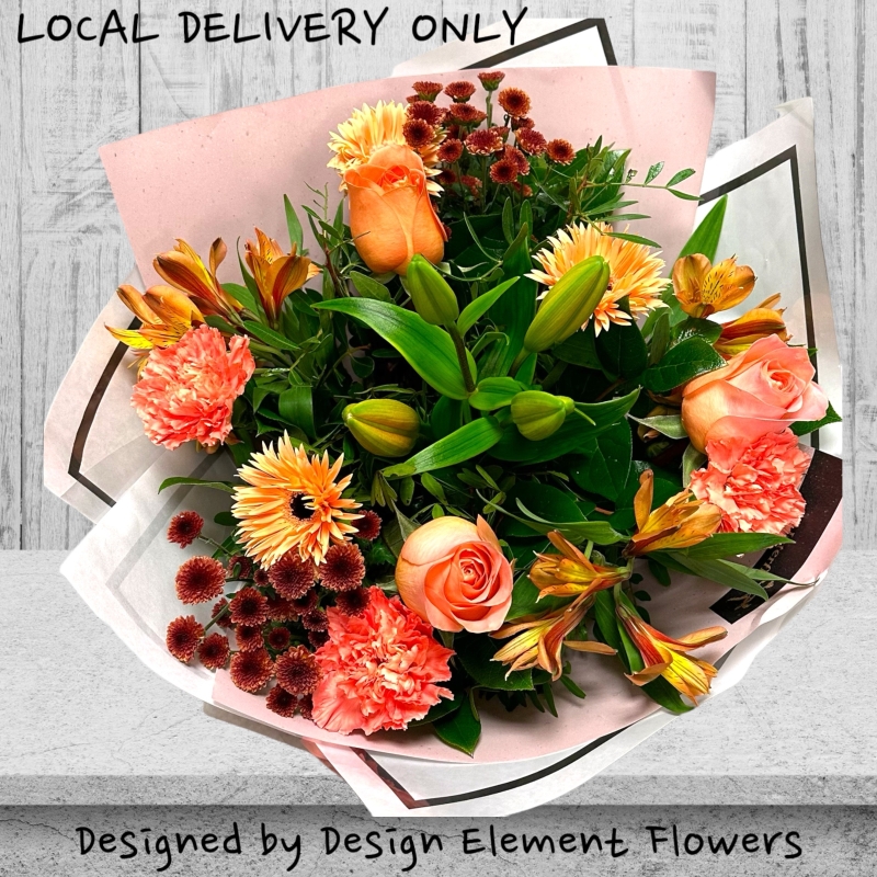 Summer Simply Peach Delight Hand-tied   