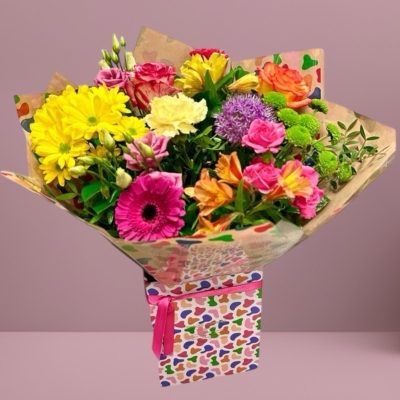 Mothers day  Harlequin Hand-ted Bouquet LILY FREE 