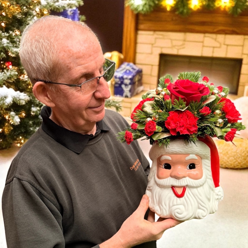 LOCAL Ceramic Santa Face Arrangement 
