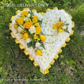 Sunshine Yellow and White Massed Closed Heart