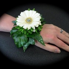 White Pearl Bracelet White Mini Gerbera, Diamante Centre & Iridescent Glitter hand delivered in Irlam , Cadishead , manchester , Salford Eccles, Worsley , Monton , Peel Green , Urmston, Old Trafford 