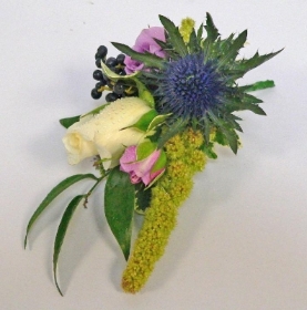 Country Style Buttonhole
