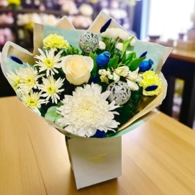 LOCAL Winter Icelandic Had-tied Bouquet   