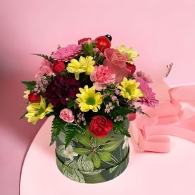 LOCAL Mothers Day Ladybird Small Hatbox    
