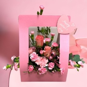 Hand Crafted and delivered in Irlam , Cadishead, Salford , Worsley, Winton, Peel Green . 
