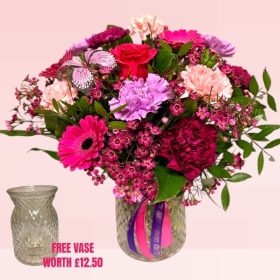 NEW Mothers Floral Vase of Flowers with FRE VASE WORTH £12.50 